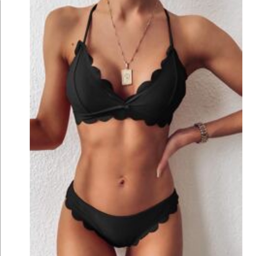 Scalloped black bikini set SM